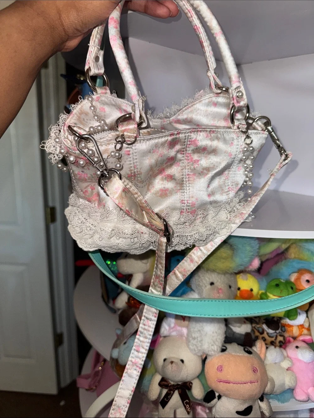 Dolls Kill Pink & Cream Lace Pearl Mini Bag - Picture 3 of 4